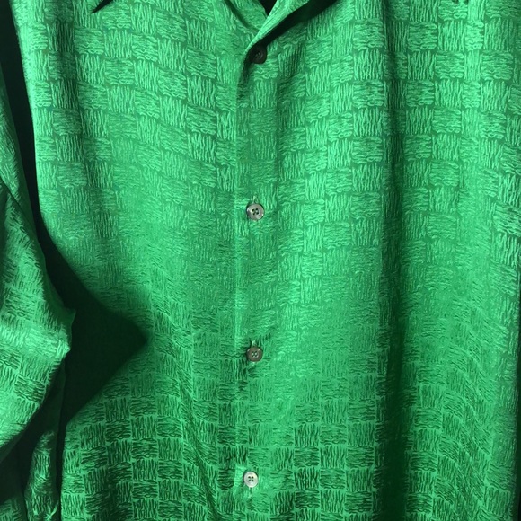 Creme de silk green patterned 100% silk dress top - Picture 3 of 5